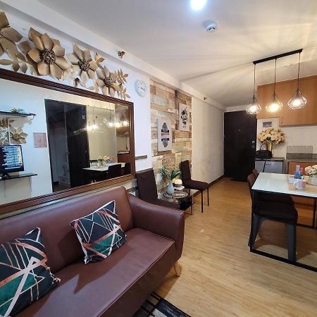 Appartamento Arezzo Davao Near Sm Lanang & Airport Esterno foto