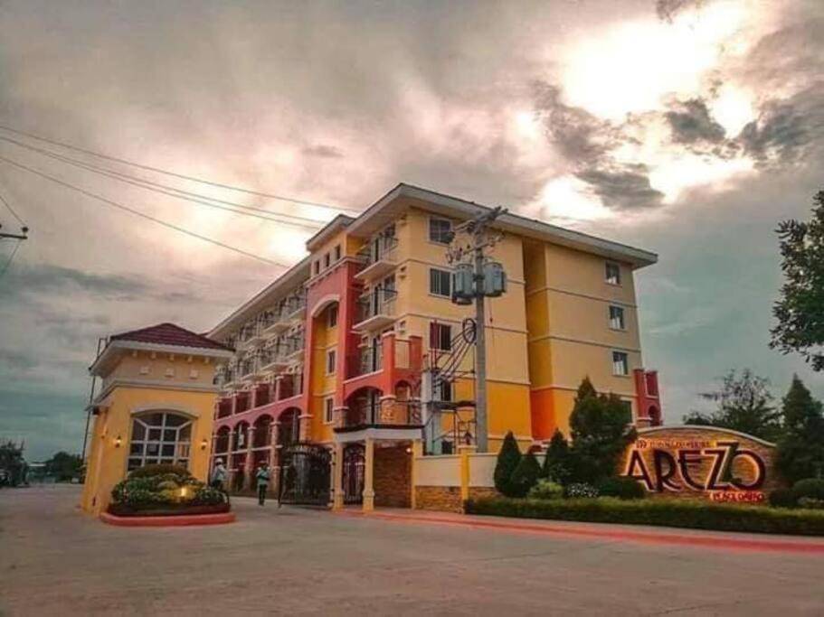 Appartamento Arezzo Davao Near Sm Lanang & Airport Esterno foto