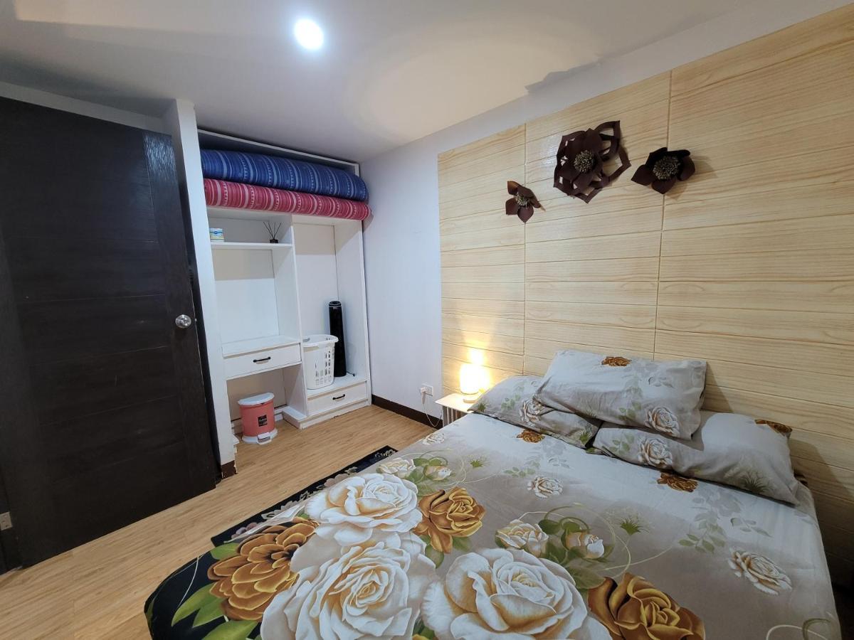 Appartamento Arezzo Davao Near Sm Lanang & Airport Esterno foto