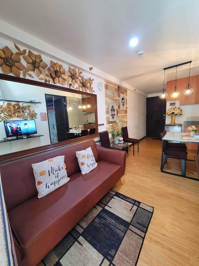 Appartamento Arezzo Davao Near Sm Lanang & Airport Esterno foto