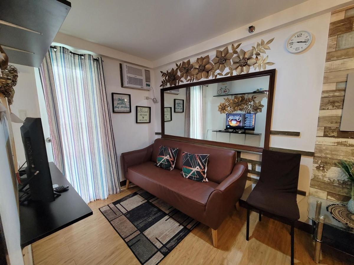 Appartamento Arezzo Davao Near Sm Lanang & Airport Esterno foto